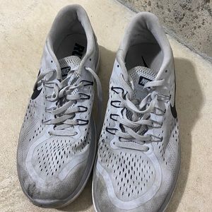 MENS NIKE SNEAKERS